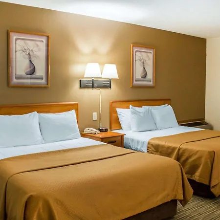 Econo Lodge Elkhart North-3