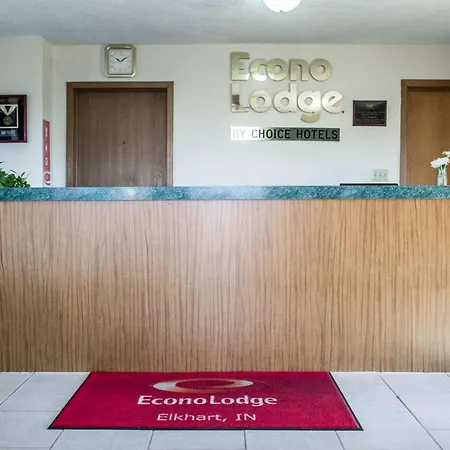 Econo Lodge Elkhart North-2